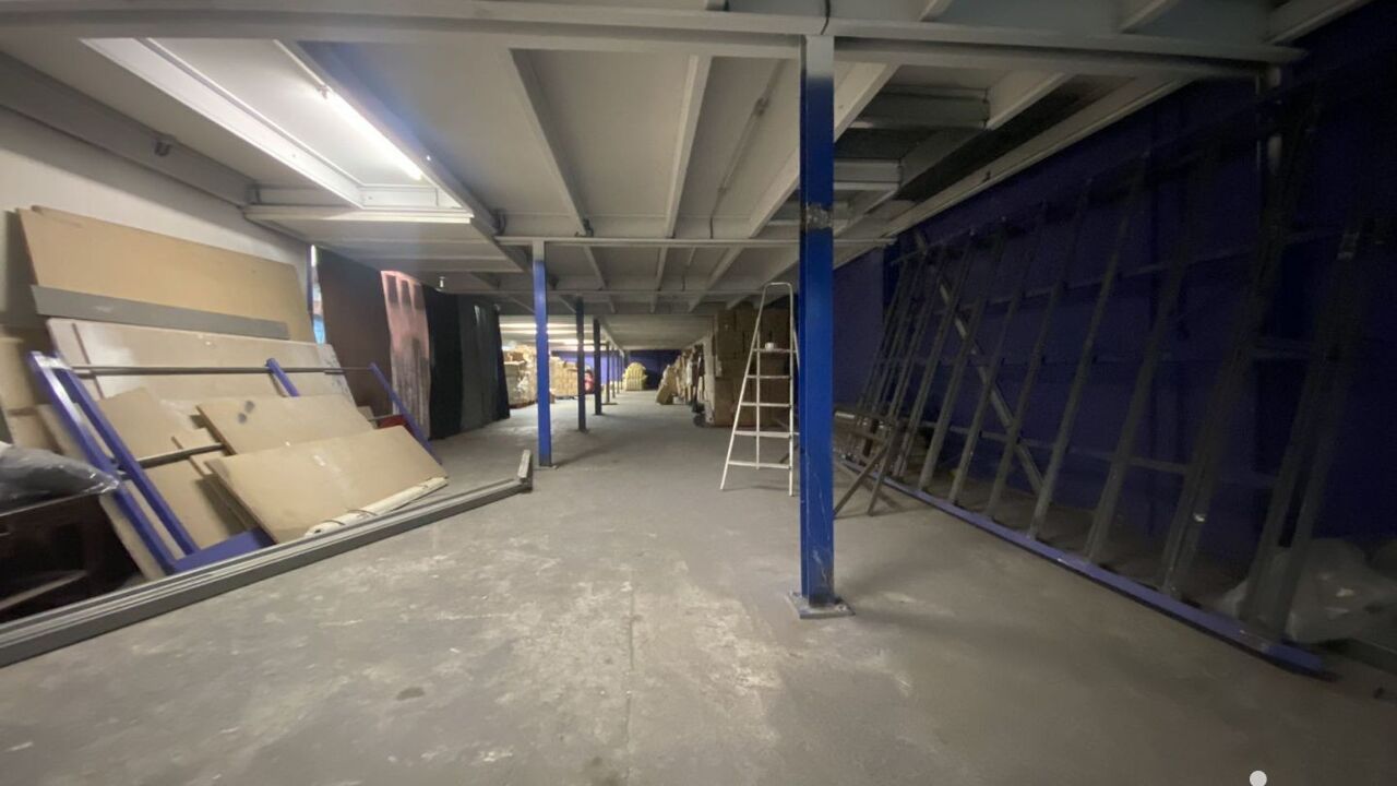 commerce  pièces 750 m2 à louer à Aubervilliers (93300)