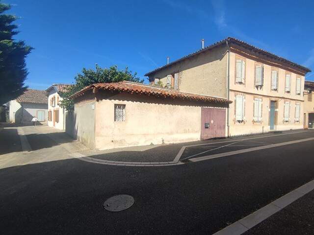 ST NICOLAS DE LA GRAVE — photo du bien