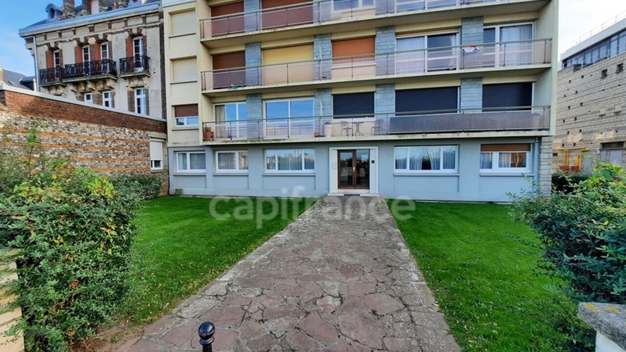 appartement 7 pièces 158 m2 à vendre à Dieppe (76200)