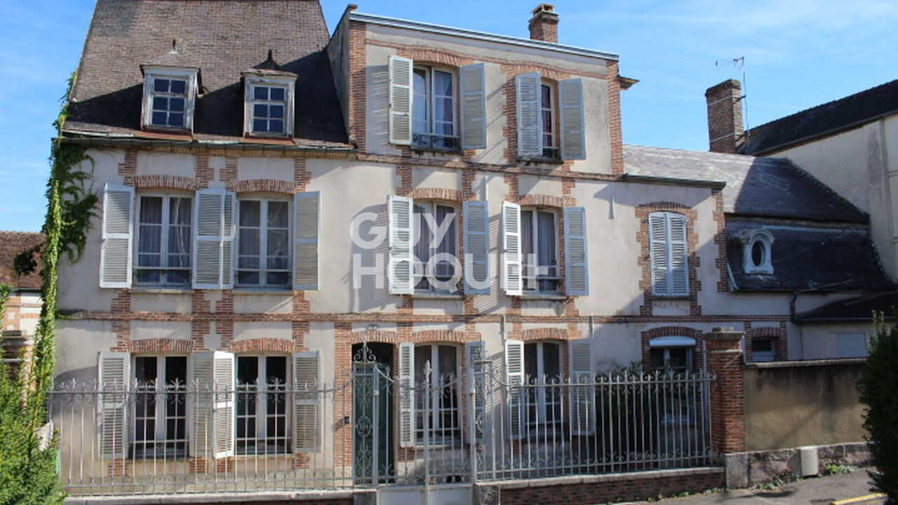 maison 13 pièces 250 m2 à vendre à Sézanne (51120)