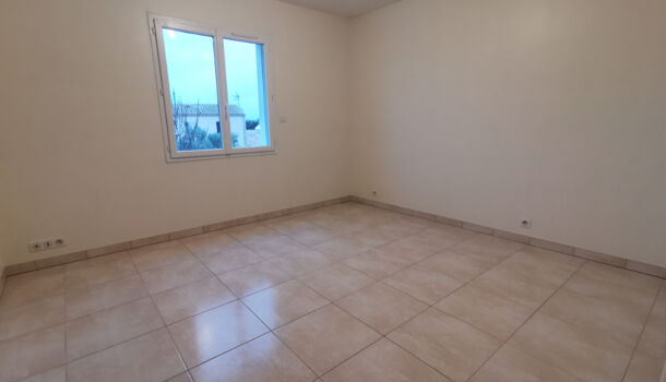 Villa / Maison 4 pièces  à louer Périgny 17180