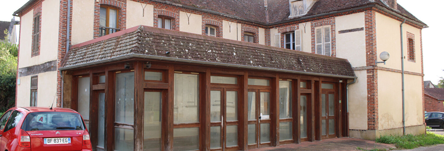 Immeuble  220 m² à vendre à Égleny (89240)