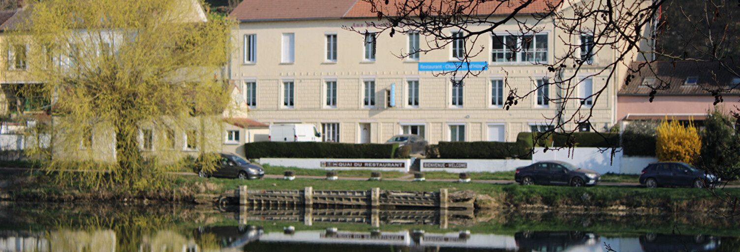 Immeuble  600 m² à vendre à Laroche-Saint-Cydroine (89400)