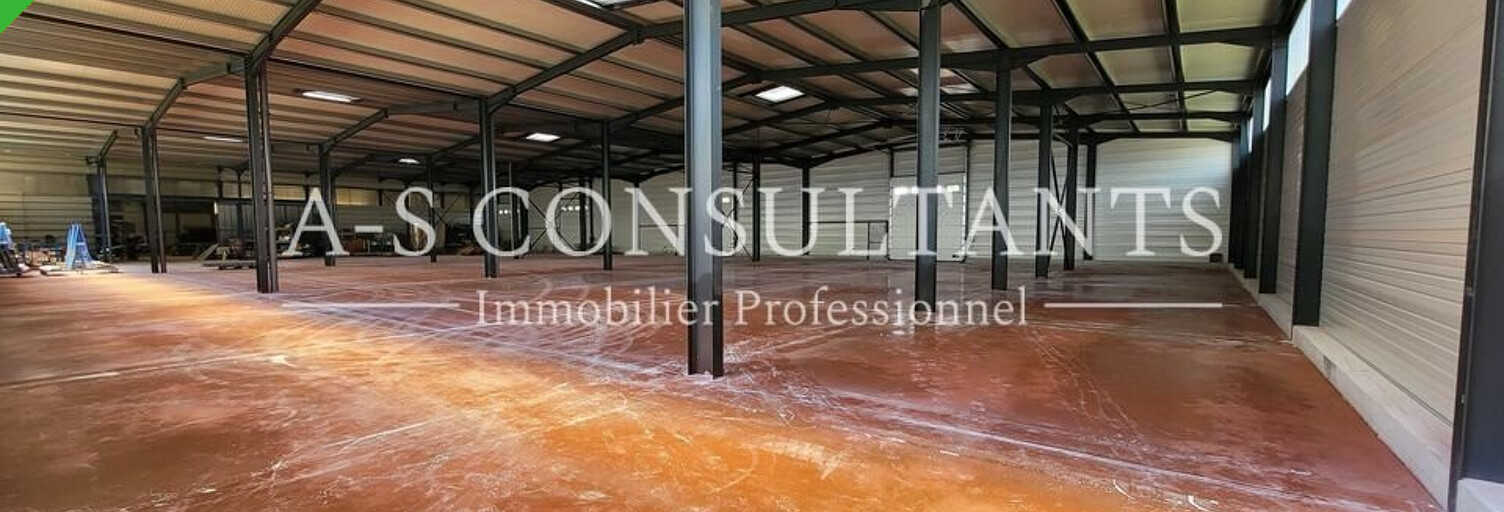 Local industriel  600 m² à louer à Saint-Sorlin-en-Valloire (26210)