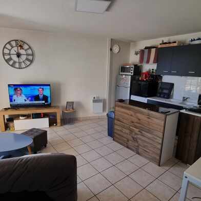 Appartement 3 pièces 79900 €