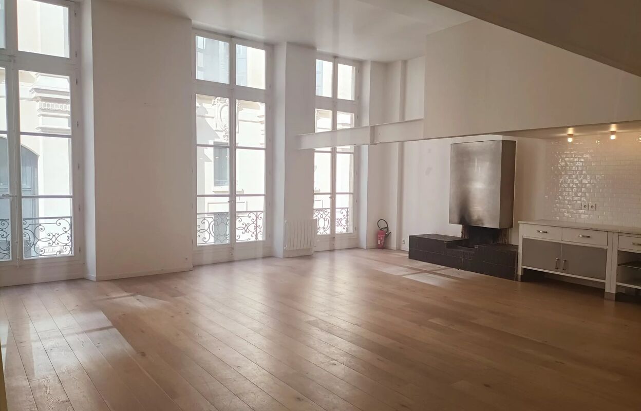 appartement 5 pièces 233 m2 à vendre à Paris 1 (75001)