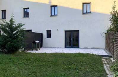 JOLI T4 EN TRIPLEX AVEC JARDIN — photo du bien