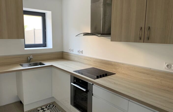JOLI T4 EN TRIPLEX AVEC JARDIN — photo 2
