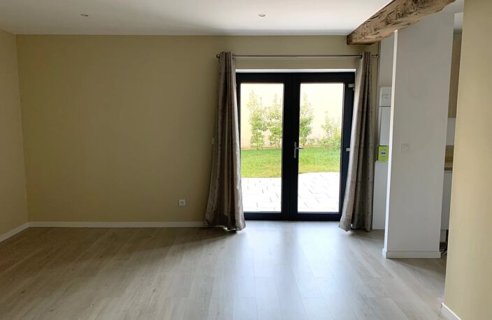 JOLI T4 EN TRIPLEX AVEC JARDIN — photo 4