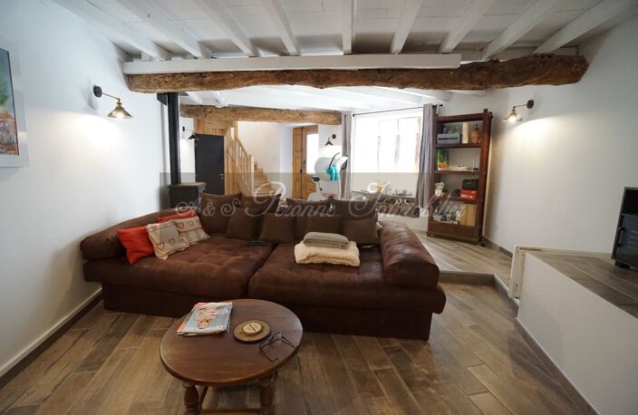 Maison en pierre — photo 2