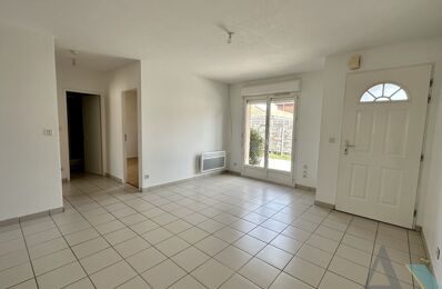 vente maison 243 800 € à proximité de Le Pian-Médoc (33290)