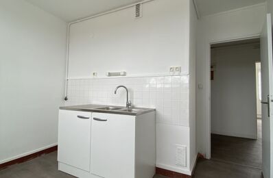 vente appartement 59 900 € à proximité de Marmagne (18500)