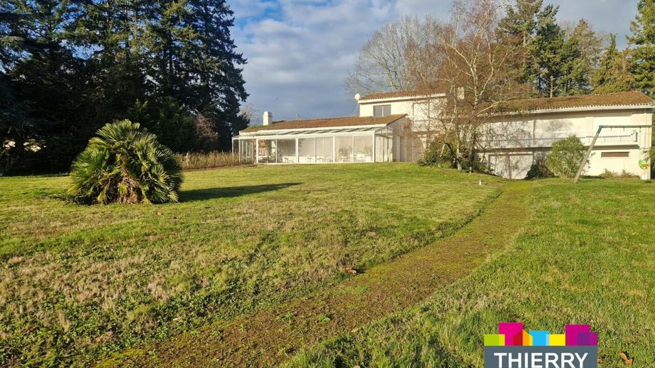 maison 13 pièces 361 m2 à vendre à Oudon (44521)