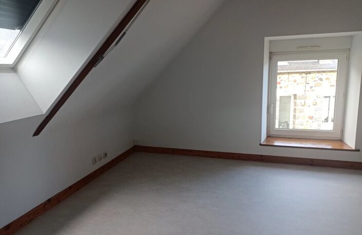 A LOUER MAISON PLOUFRAGAN — photo 4
