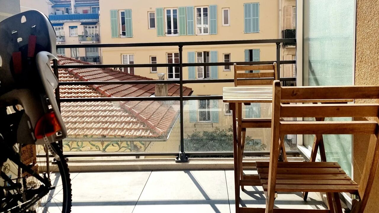 appartement 3 pièces 63 m2 à vendre à Nice (06100)