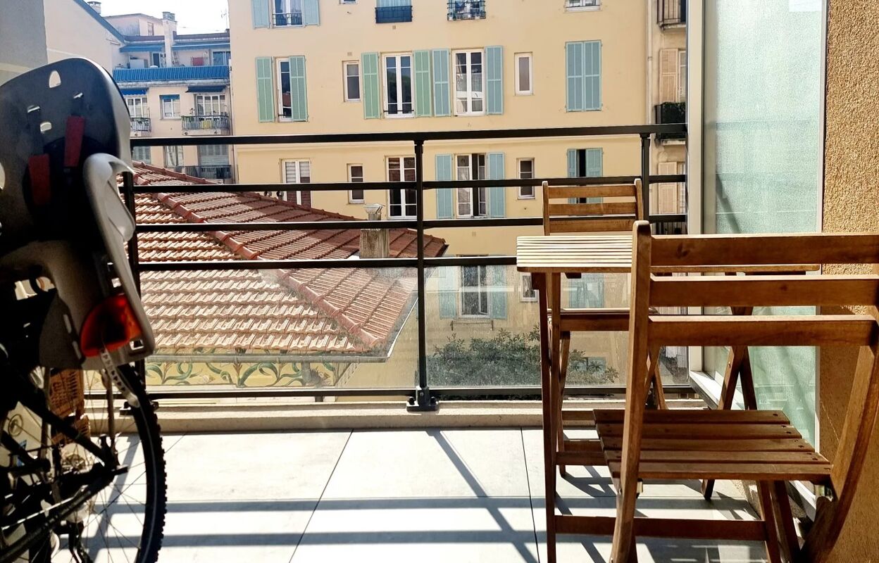 appartement 3 pièces 63 m2 à vendre à Nice (06100)