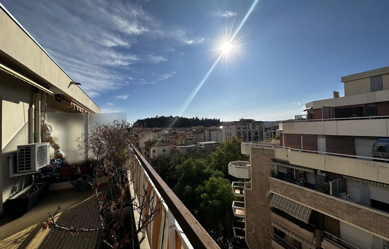 appartement 5 pièces 132 m2 à vendre à Nice (06300)