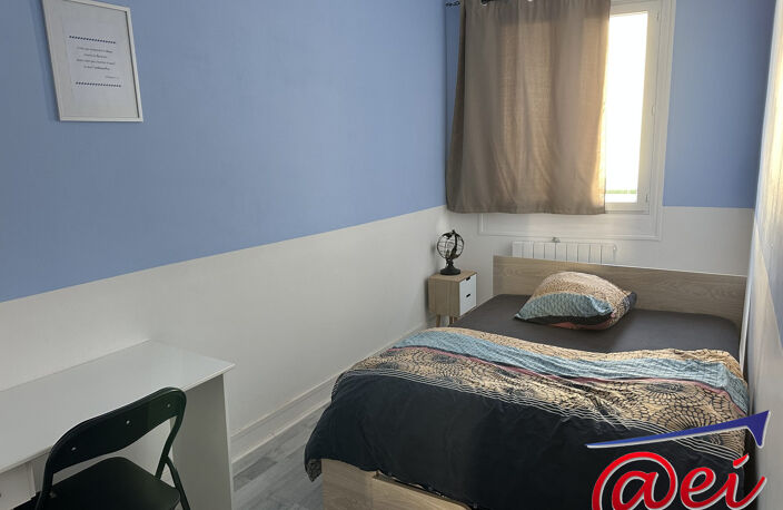 Appartement meublée T4 de 80 m² + local et cave — photo 4