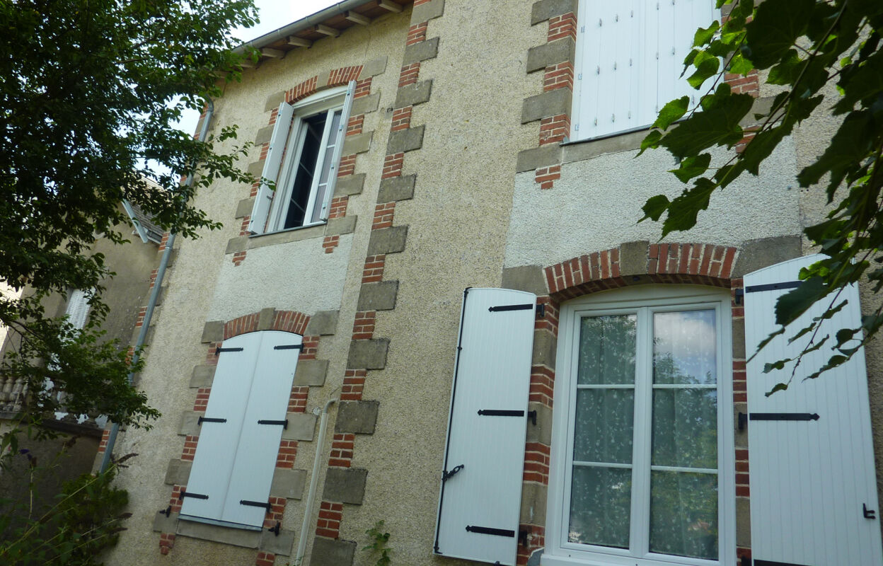 maison 4 pièces 80 m2 à vendre à La Trimouille (86290)