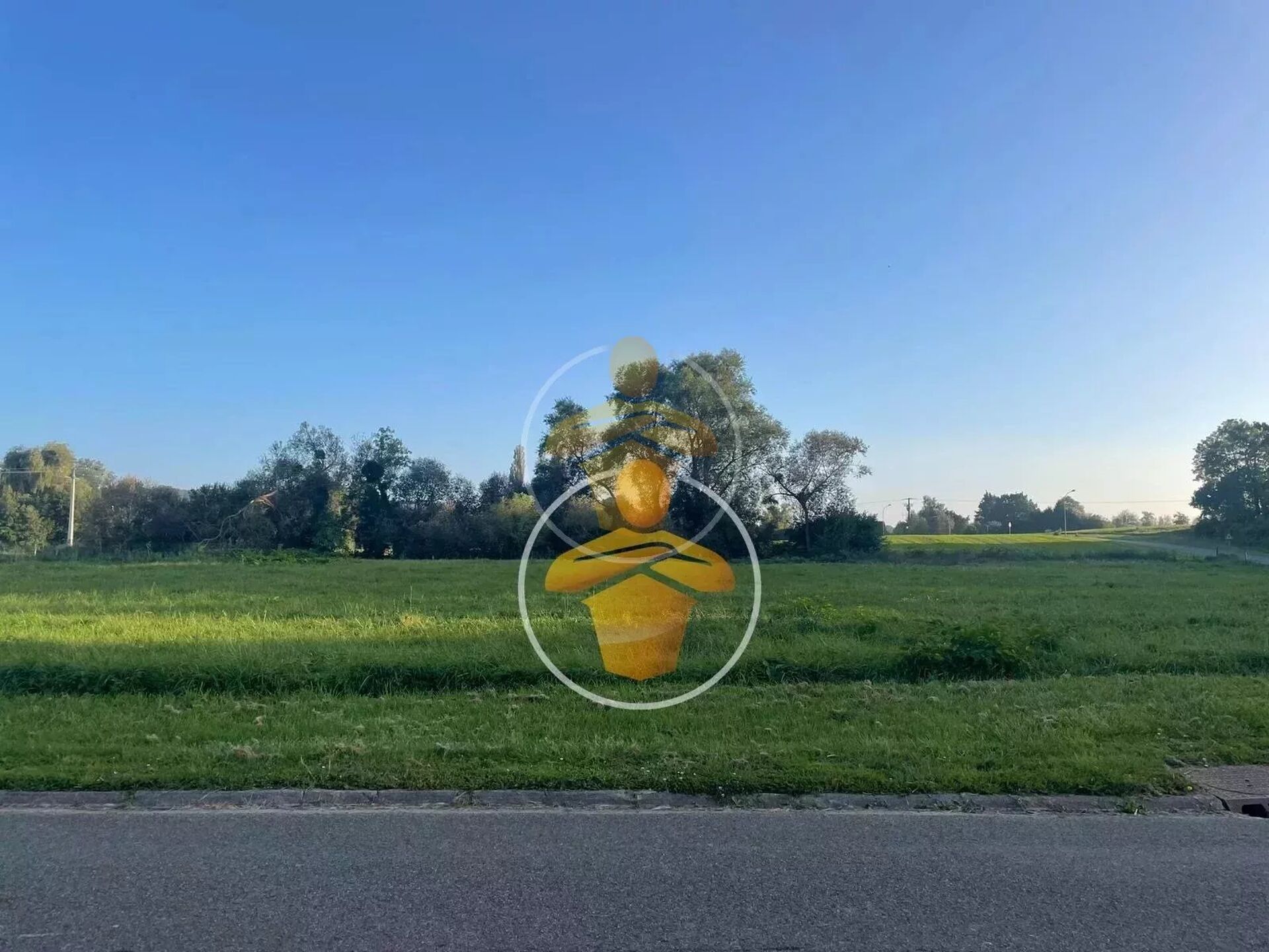 Vente Terrain 1046 m2 à Servais · 27 500 €
