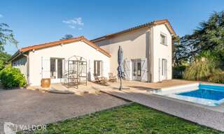 Maison 7 Pièces 195 m² à vendre à Saint-Bernard (01600)