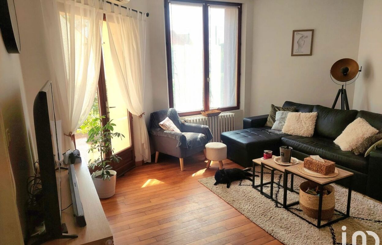 maison 6 pièces 120 m2 à vendre à Malesherbes (45330)