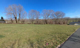 Terrain  1878 m² à vendre à Saint-Chély-d'Aubrac (12470)