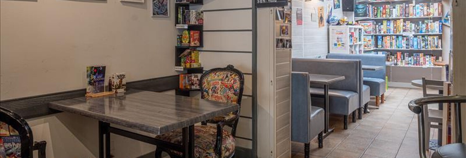 Immeuble   m² à vendre à Saintes (17100)