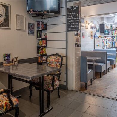 Immeuble  296800 €