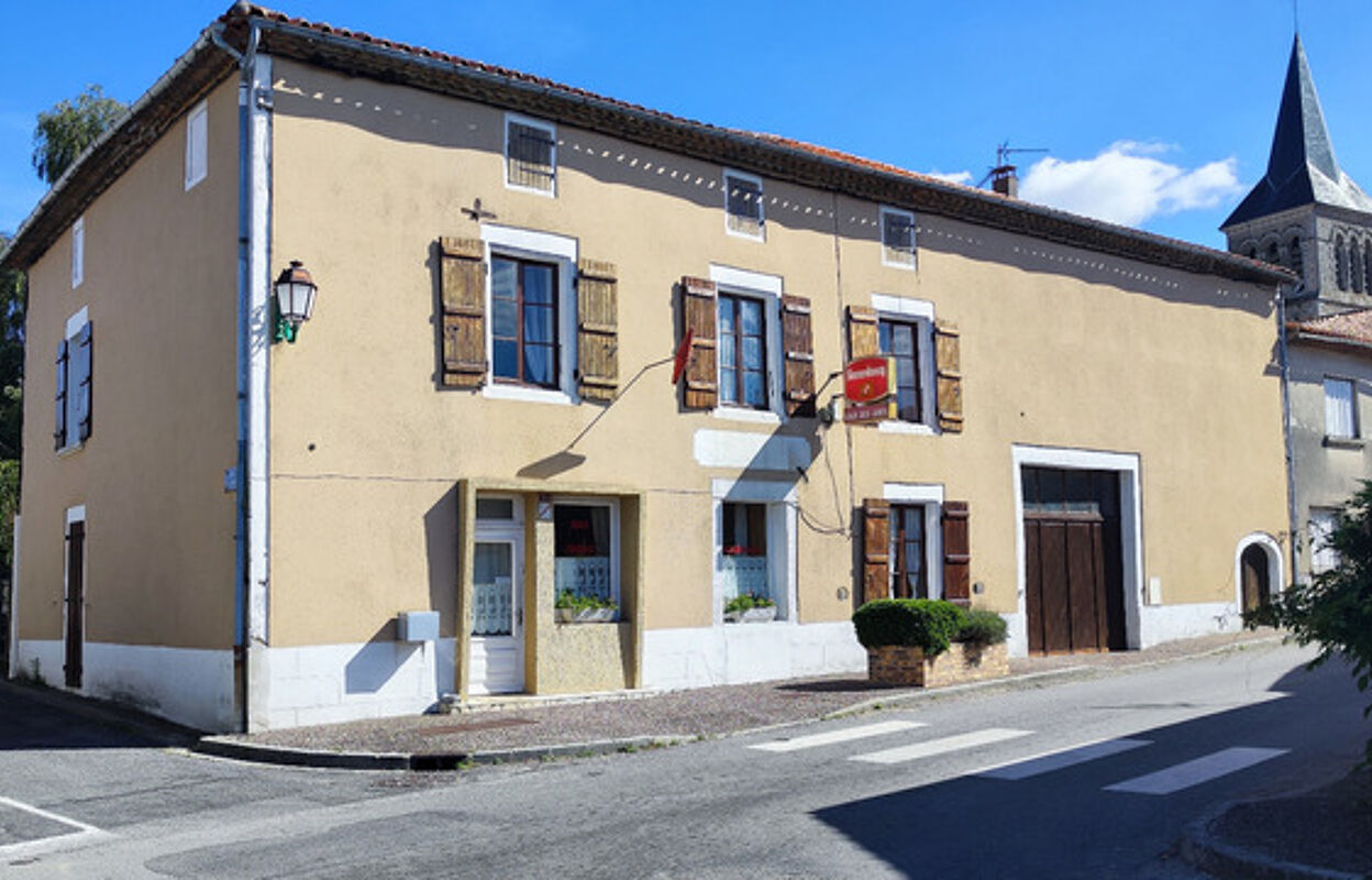 maison 7 pièces 236 m2 à vendre à La Peruse (16270)