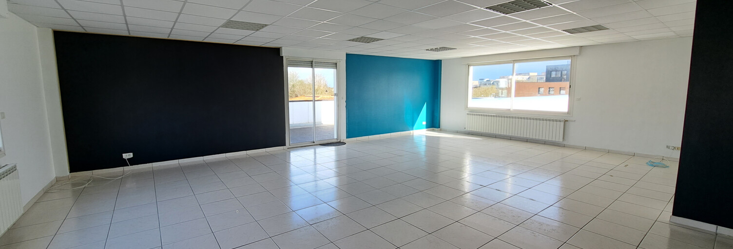 Commerce 2 Pièces 85 m² à louer à Saintes (17100)