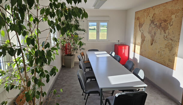 Local d'activit&eacute;s  à vendre Ternant 17400