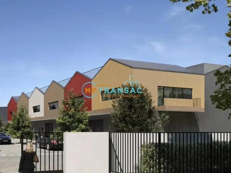 A Vendre cellules neuves d'activités et de bureaux à partir de 352m² situé à Montgeron — photo 1