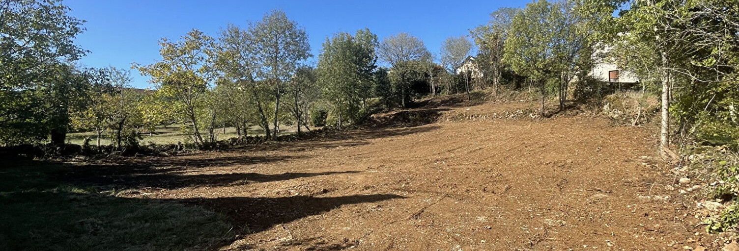 Terrain  1695 m² à vendre à La Capelle-Balaguier (12260)