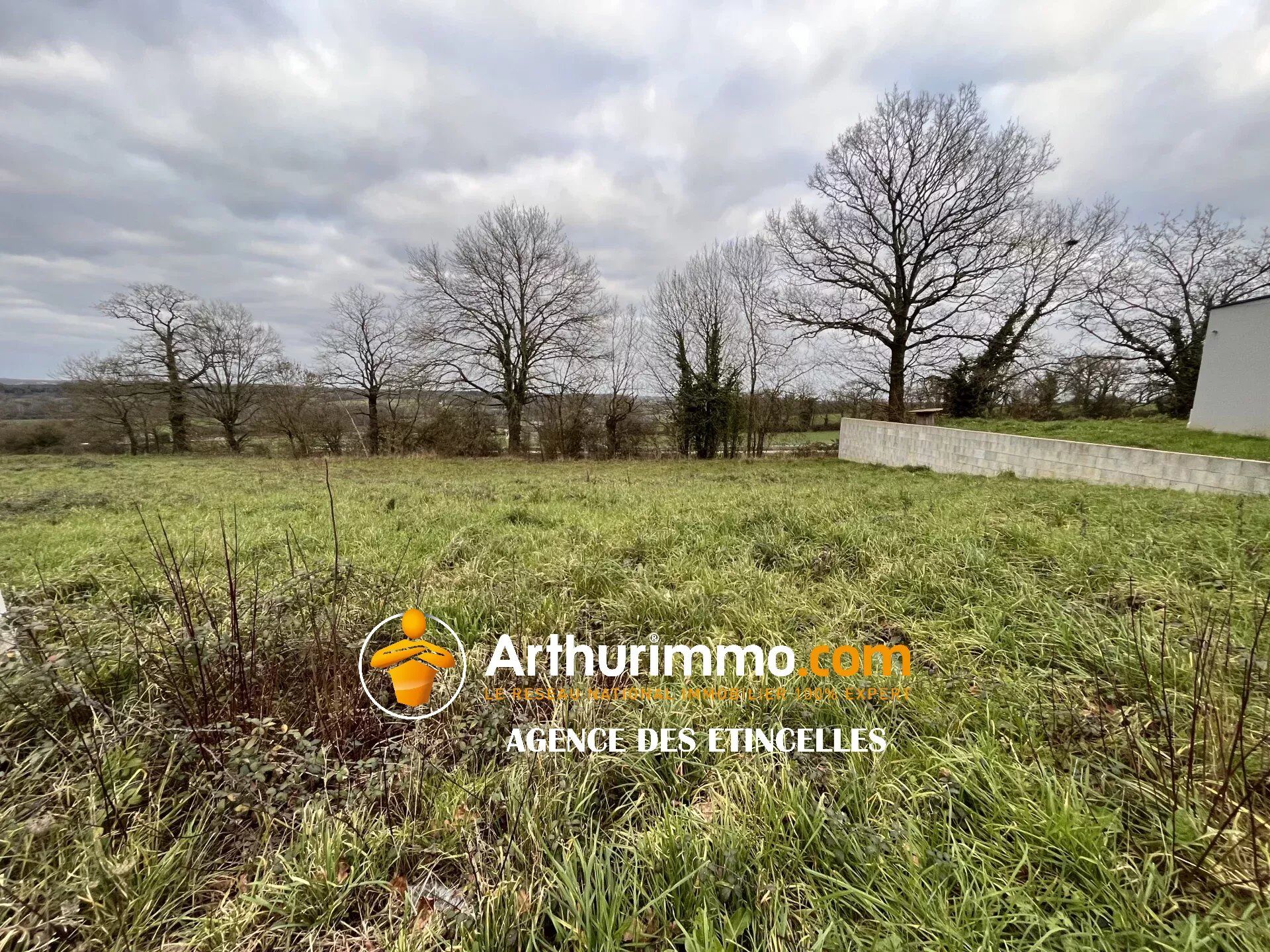 Terrain 721 m² · à Martigné-Ferchaud · 43 680 €