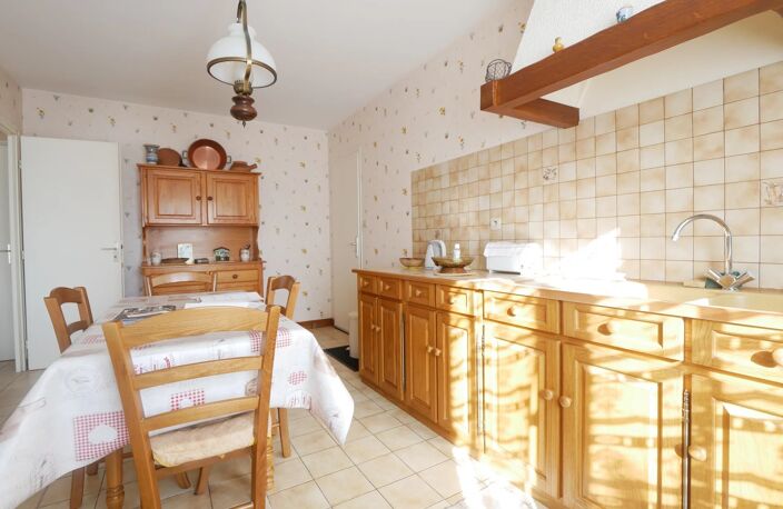 Maison de plain pied à Saint Christophe — photo 3