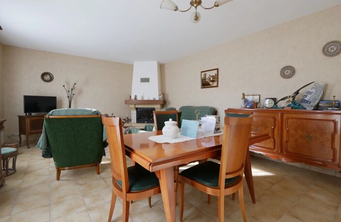 Maison de plain pied à Saint Christophe — photo 5