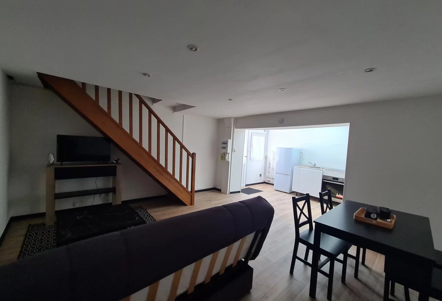 Location appartement   à Fourmies (59610) — photo 1
