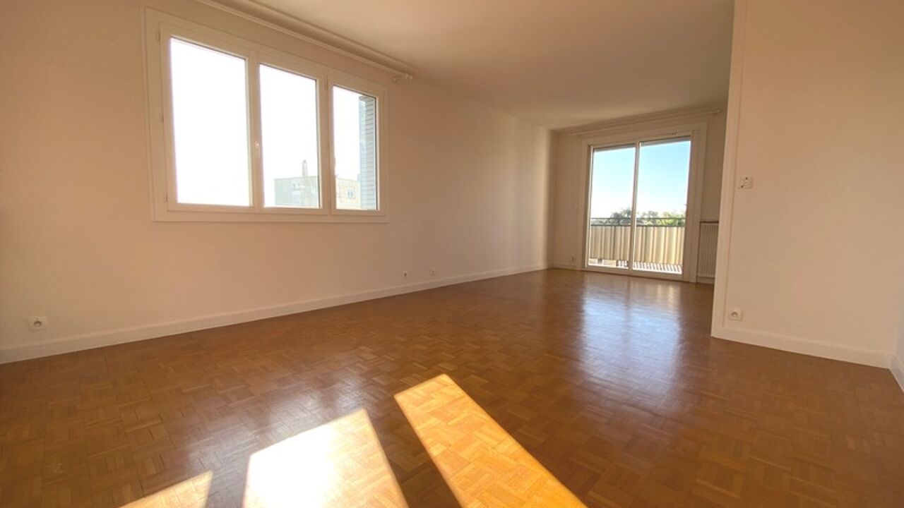appartement 5 pièces 94 m2 à vendre à Romans-sur-Isère (26100)