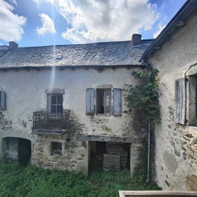 Maison 7 pièces 73500 €