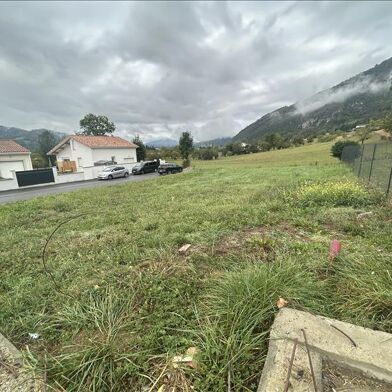 Terrain  79000 €
