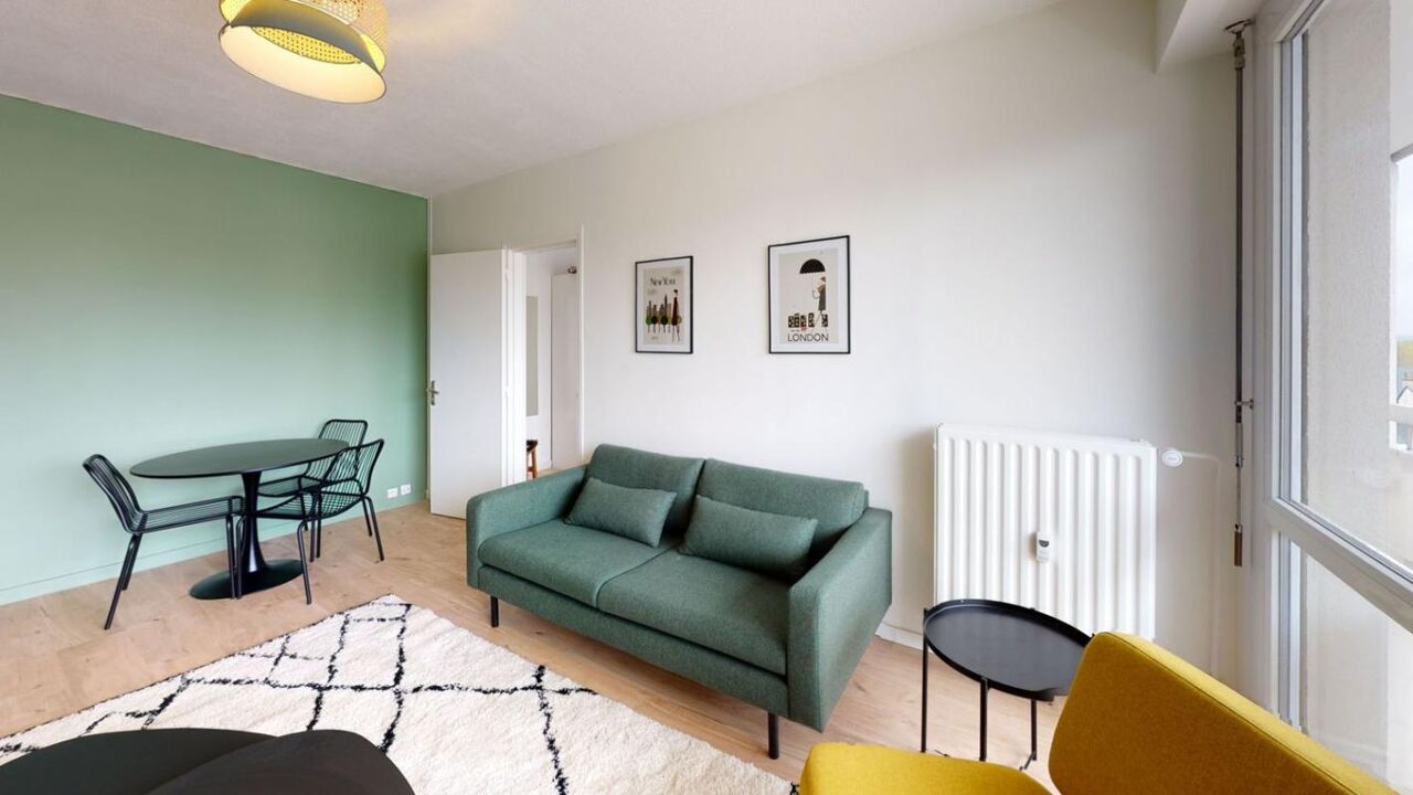 appartement 4 pièces 80 m2 à louer à Évry-Courcouronnes (91000)