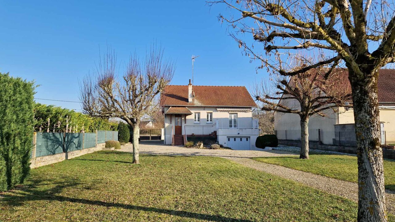 maison 4 pièces 88 m2 à vendre à Champs-sur-Yonne (89290)