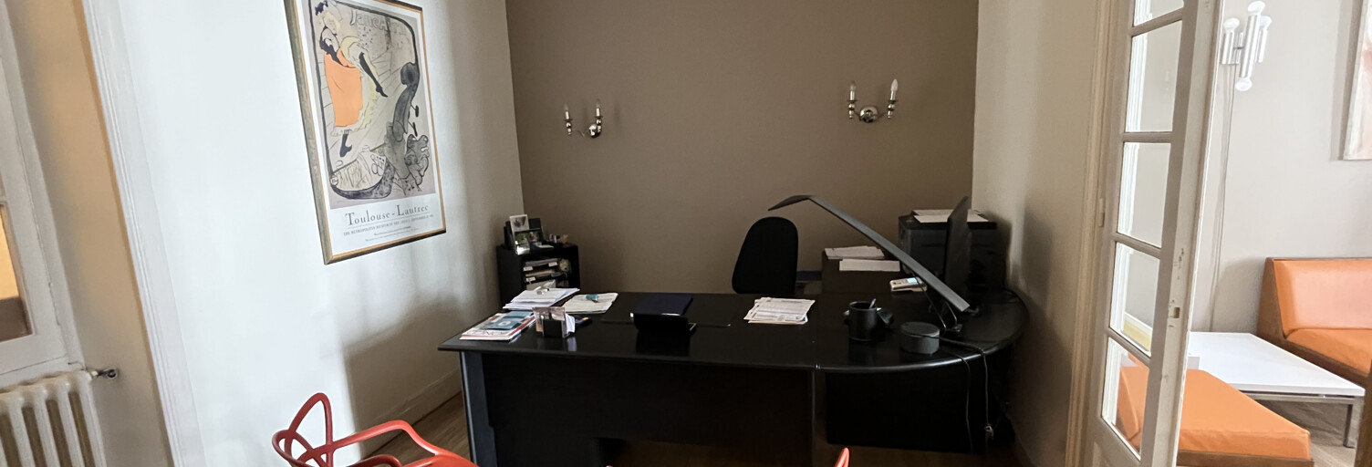 Commerce 5 Pièces 74 m² à louer à Nîmes (30000)