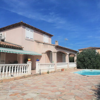 Maison 5 pièces 736000 €