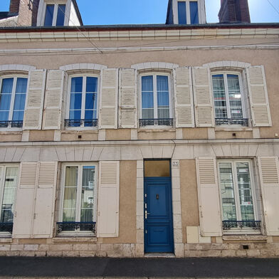 Maison 10 pièces 222 m²