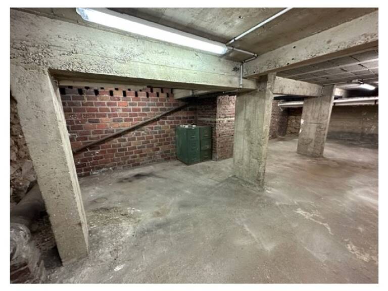 Cave 2 p à BOULOGNE-BILLANCOURT — photo 1