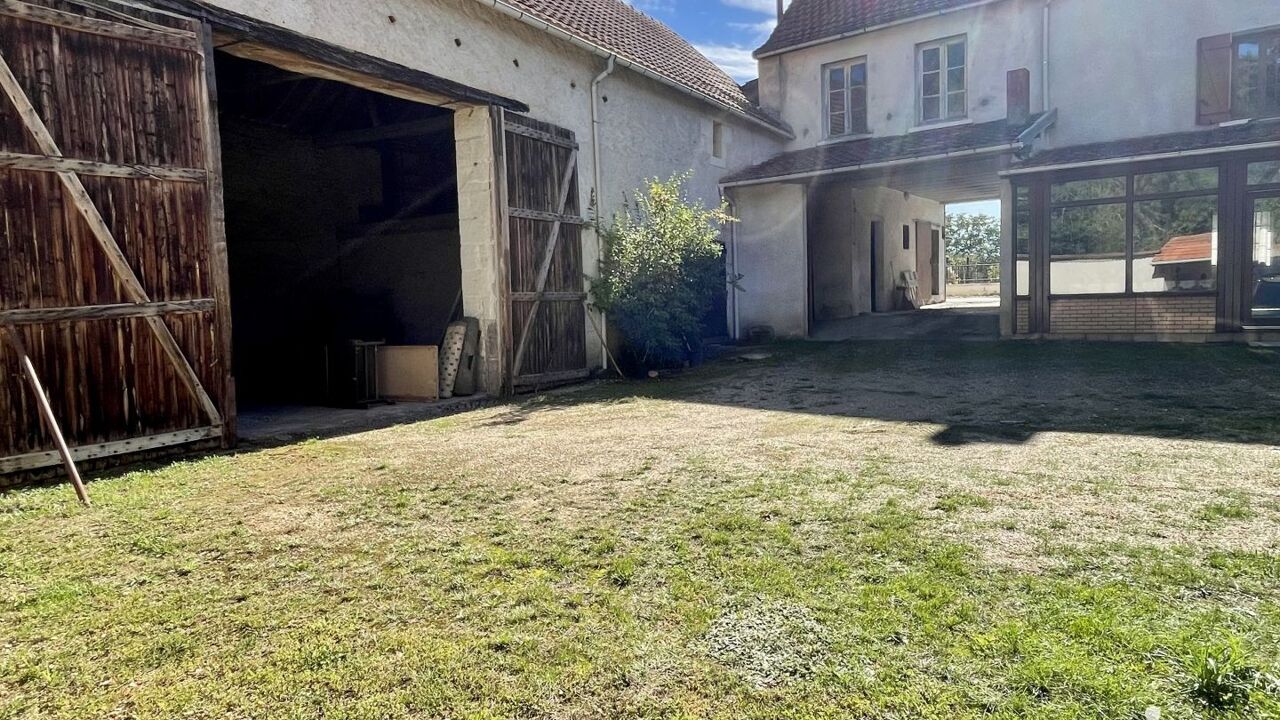 maison 6 pièces 127 m2 à vendre à Naintré (86530)