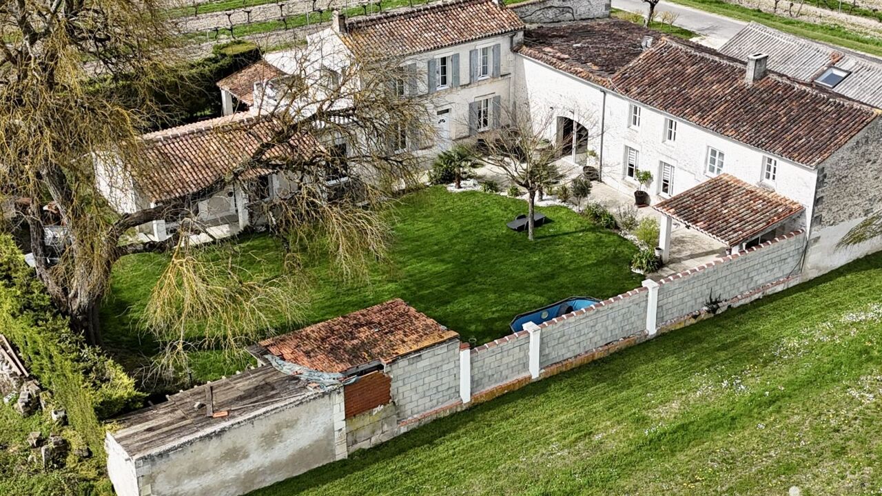 maison 13 pièces 333 m2 à vendre à Bourg-Charente (16200)