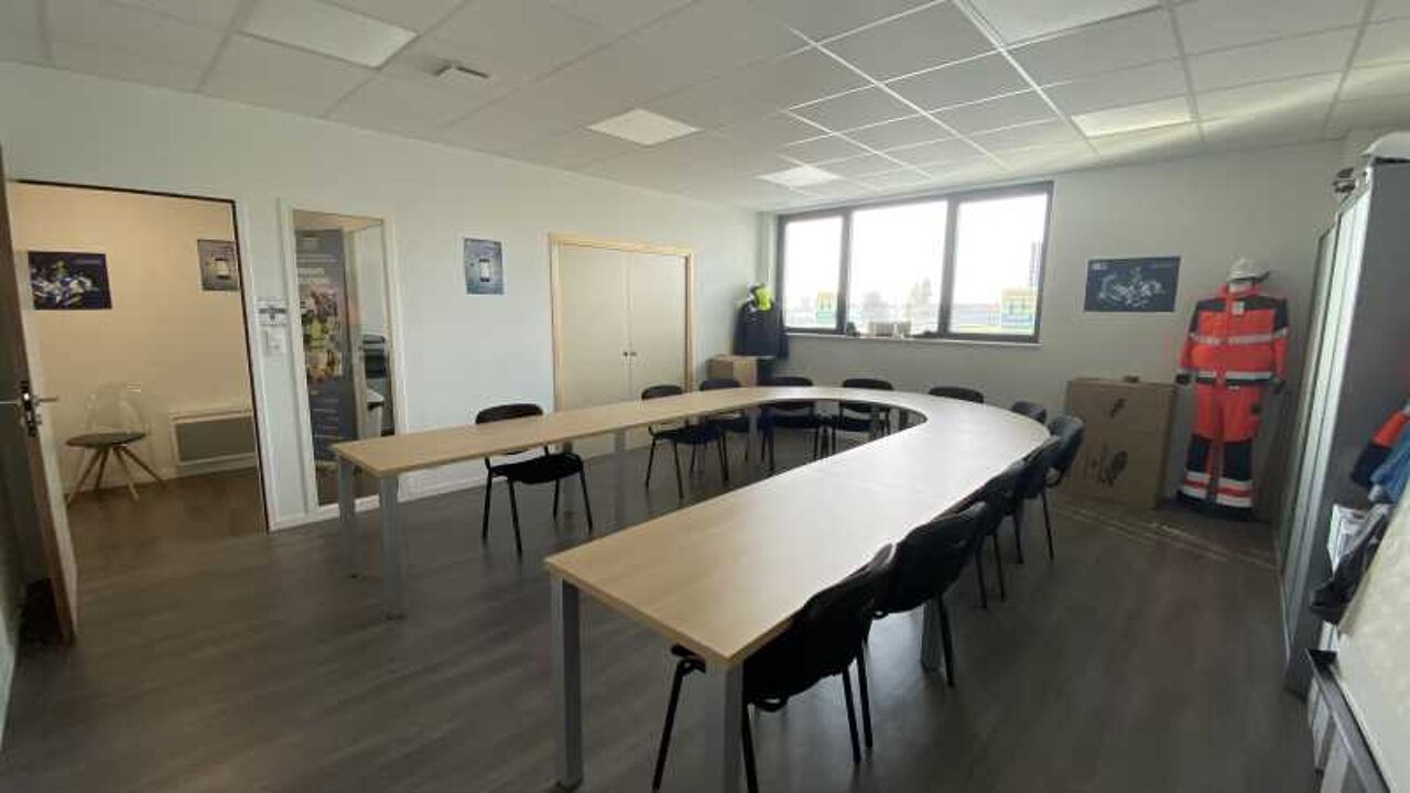 bureau  pièces 160 m2 à vendre à Brest (29200)